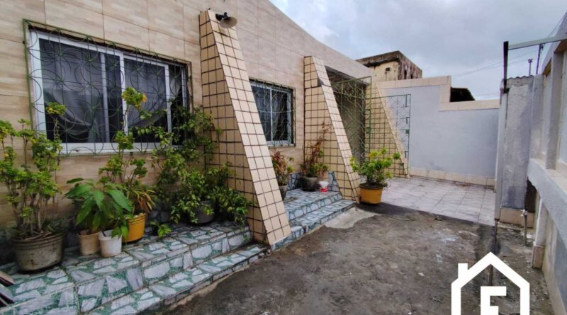 Casa duplex à venda – Parque Soledade – R$480.000,00