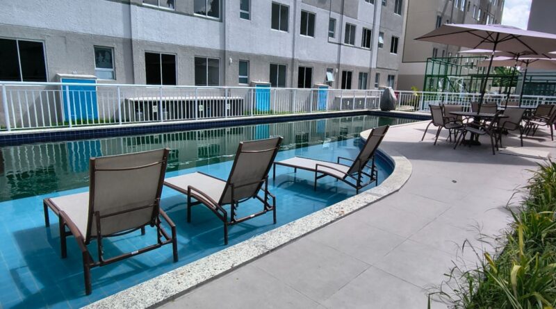 Apartamento 1º andar – Aluguel –  Com condomínio incluso – R$ 1.300,00